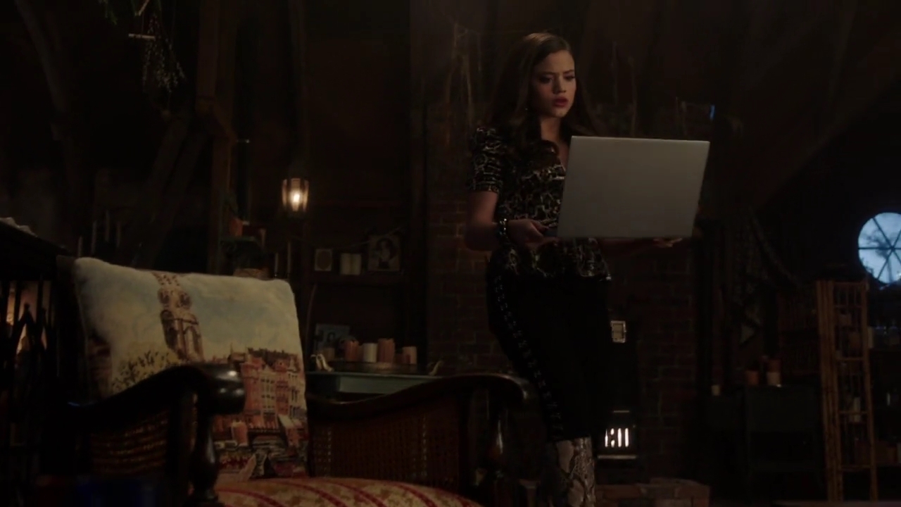 Charmed-Online-dot-nl_Charmed-1x14TouchedByADemon01543.jpg