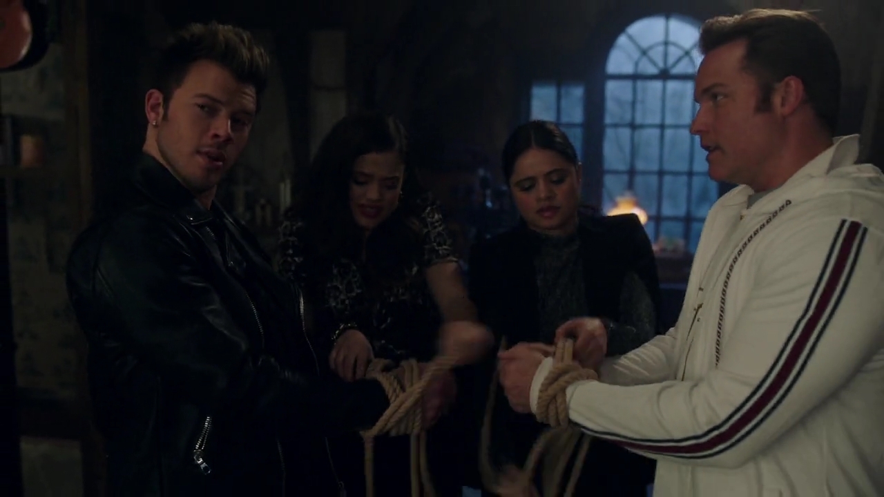 Charmed-Online-dot-nl_Charmed-1x14TouchedByADemon01954.jpg