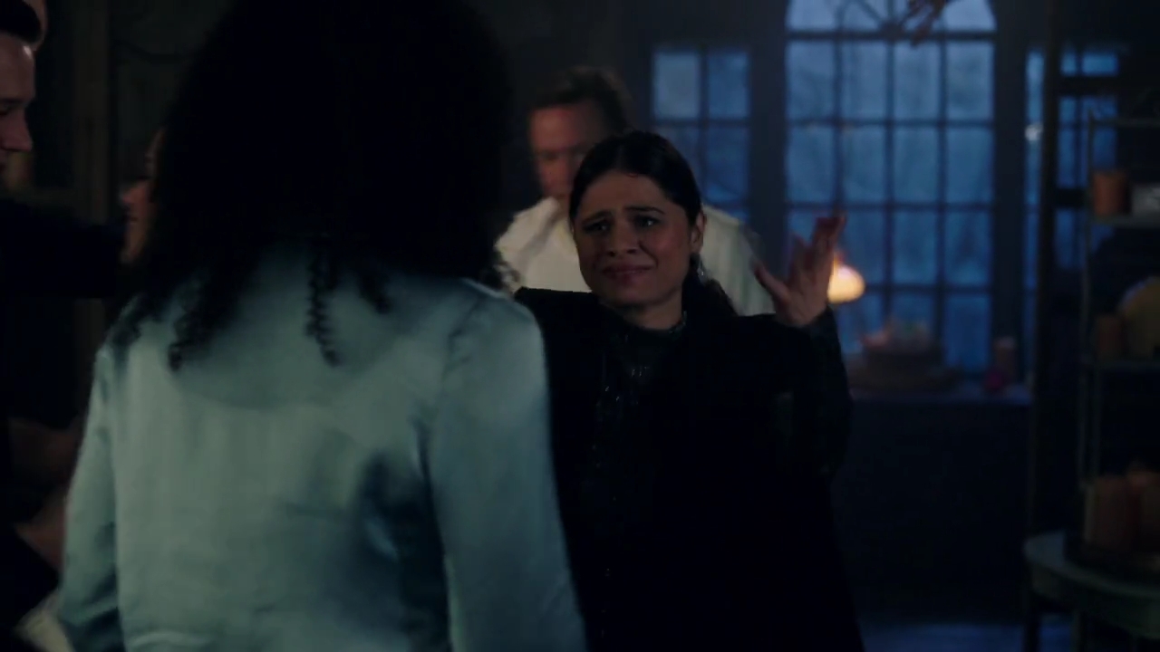 Charmed-Online-dot-nl_Charmed-1x14TouchedByADemon01975.jpg