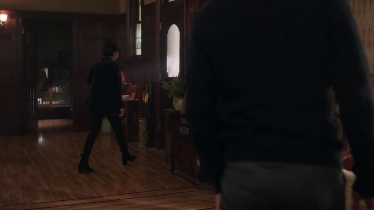 Charmed-Online-dot-nl_Charmed-1x14TouchedByADemon02129.jpg