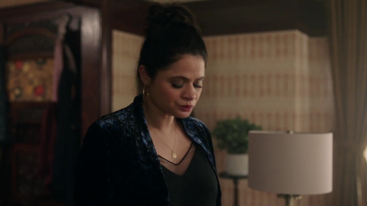 Charmed-Online-dot-nl_Charmed-1x14TouchedByADemon02183.jpg
