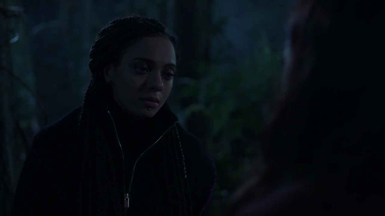 Charmed-Online-dot-nl_Charmed-1x15SwitchesAndStones00205.jpg