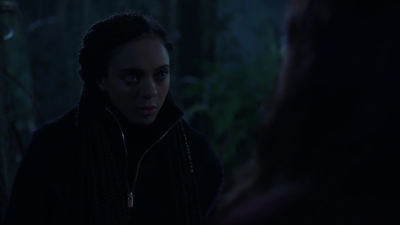 Charmed-Online-dot-nl_Charmed-1x15SwitchesAndStones00210.jpg
