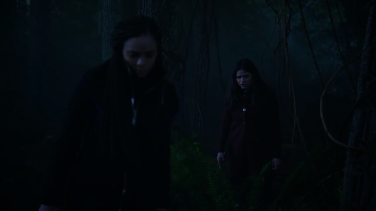 Charmed-Online-dot-nl_Charmed-1x15SwitchesAndStones00235.jpg