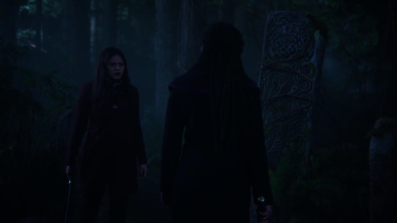 Charmed-Online-dot-nl_Charmed-1x15SwitchesAndStones00247.jpg