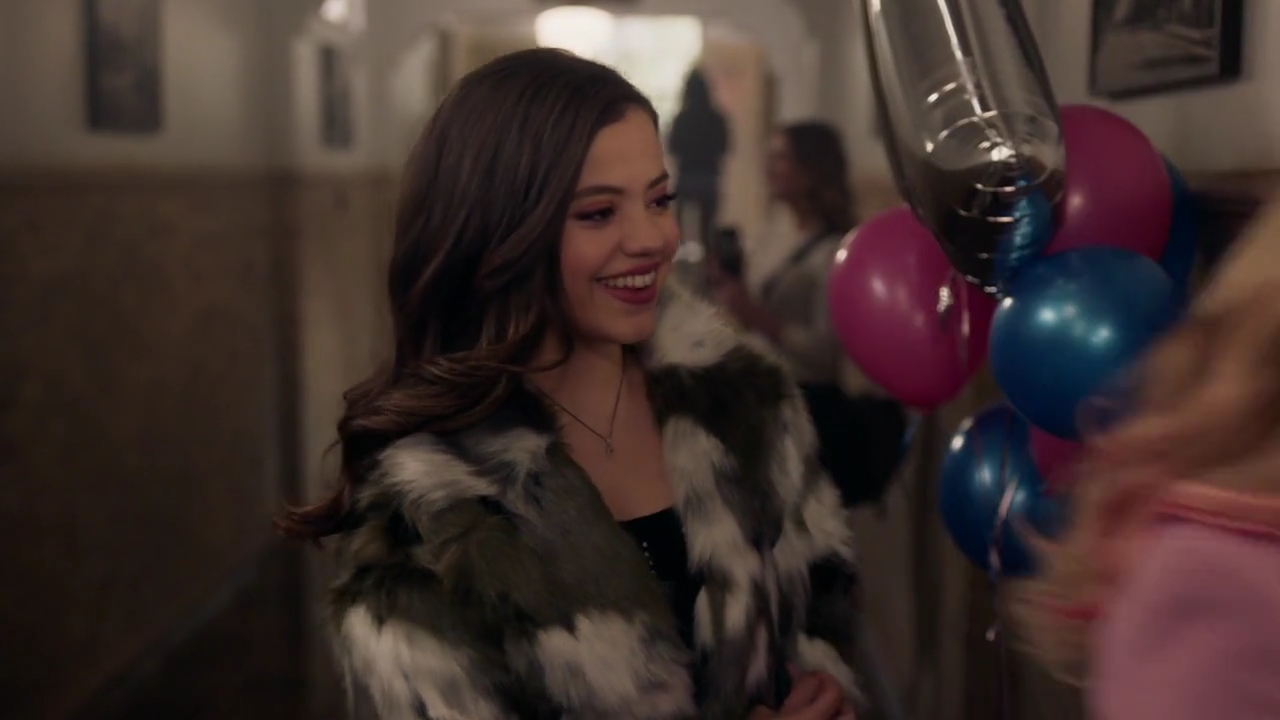 Charmed-Online-dot-nl_Charmed-1x15SwitchesAndStones00403.jpg