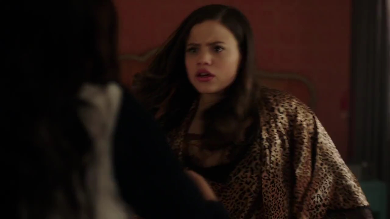 Charmed-Online-dot-nl_Charmed-1x15SwitchesAndStones00625.jpg