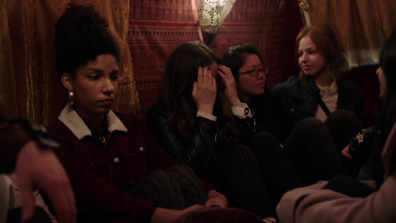 Charmed-Online-dot-nl_Charmed-1x15SwitchesAndStones01070.jpg