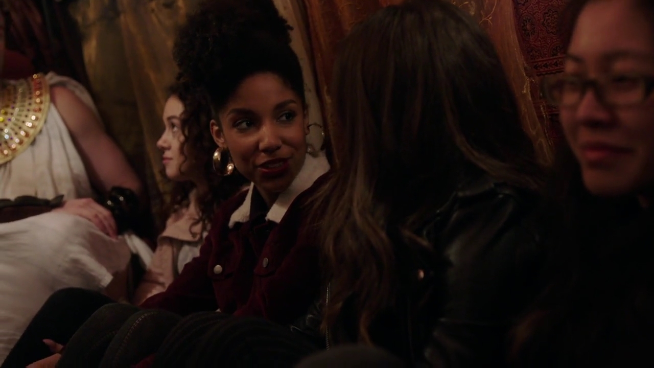 Charmed-Online-dot-nl_Charmed-1x15SwitchesAndStones01087.jpg