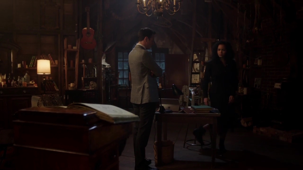 Charmed-Online-dot-nl_Charmed-1x15SwitchesAndStones01214.jpg