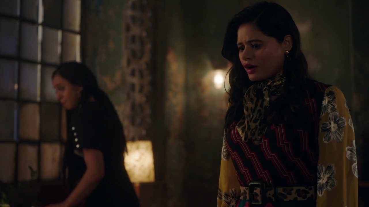 Charmed-Online-dot-nl_Charmed-1x15SwitchesAndStones01454.jpg
