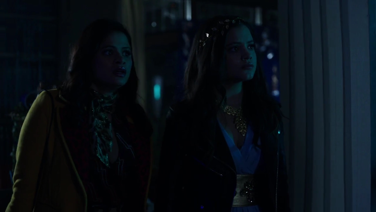 Charmed-Online-dot-nl_Charmed-1x15SwitchesAndStones01895.jpg