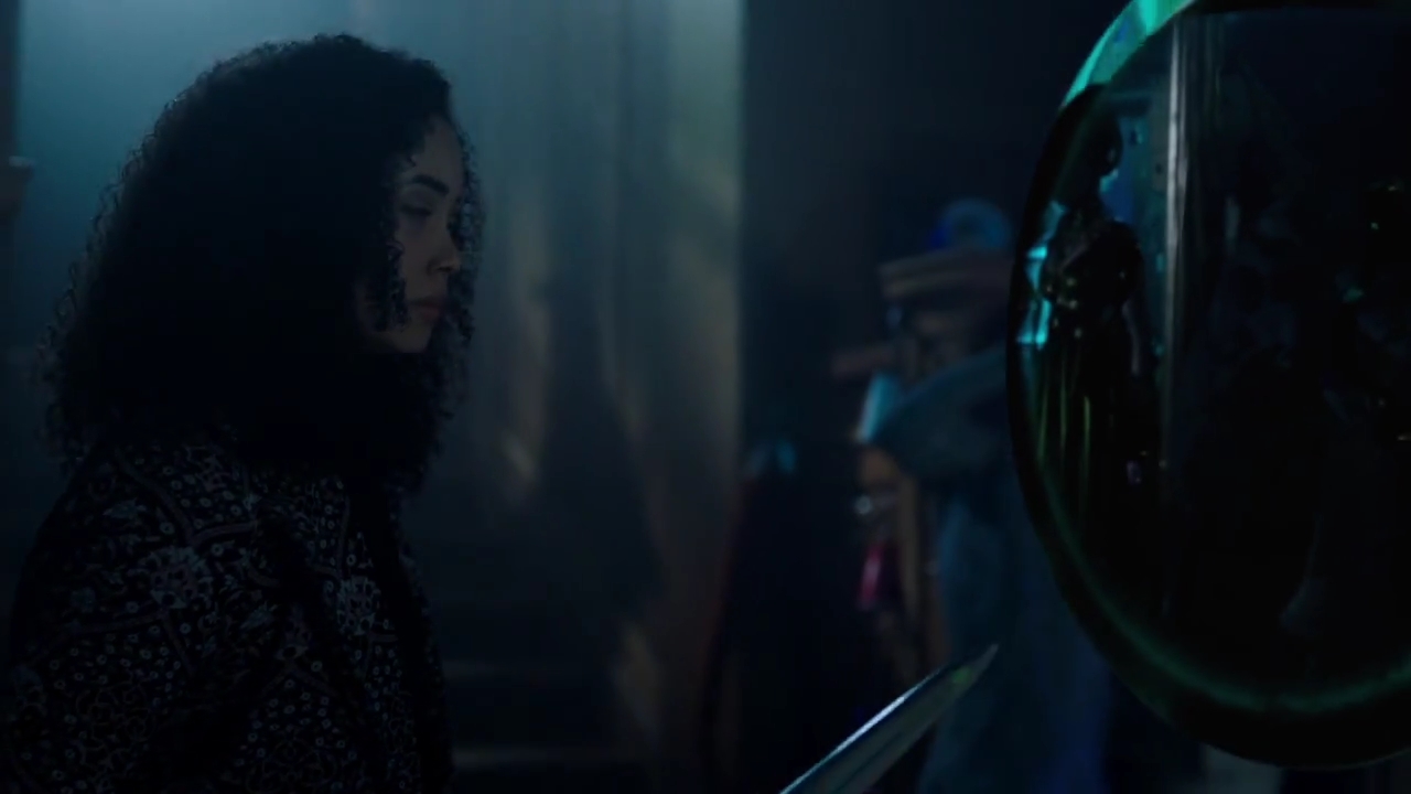 Charmed-Online-dot-nl_Charmed-1x15SwitchesAndStones01922.jpg