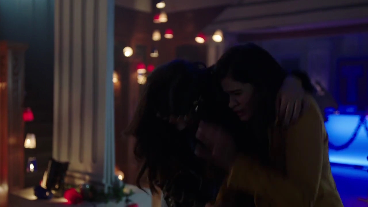 Charmed-Online-dot-nl_Charmed-1x15SwitchesAndStones01976.jpg
