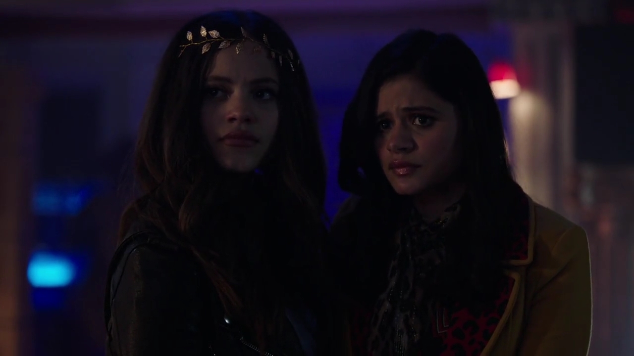Charmed-Online-dot-nl_Charmed-1x15SwitchesAndStones02027.jpg