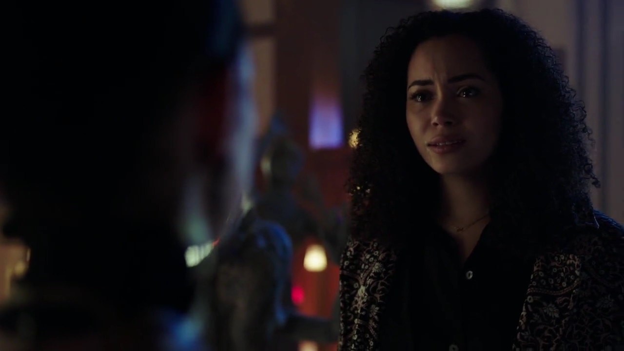 Charmed-Online-dot-nl_Charmed-1x15SwitchesAndStones02053.jpg