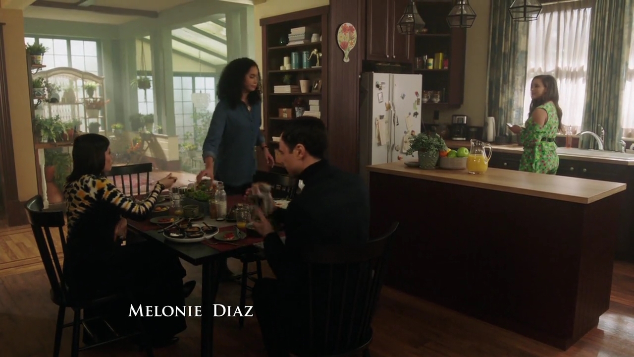 Charmed-Online-dot-nl_Charmed-1x16MementoMori00100.jpg