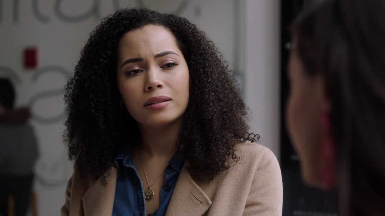 Charmed-Online-dot-nl_Charmed-1x16MementoMori00291.jpg