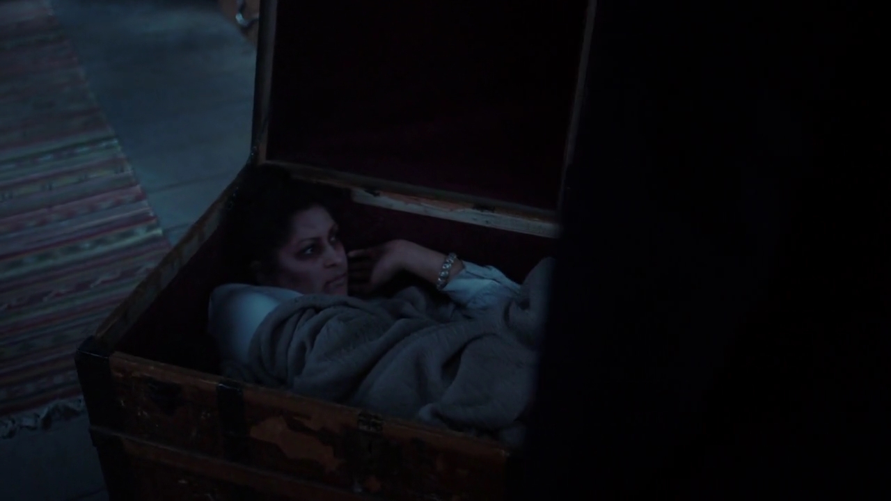 Charmed-Online-dot-nl_Charmed-1x16MementoMori00926.jpg
