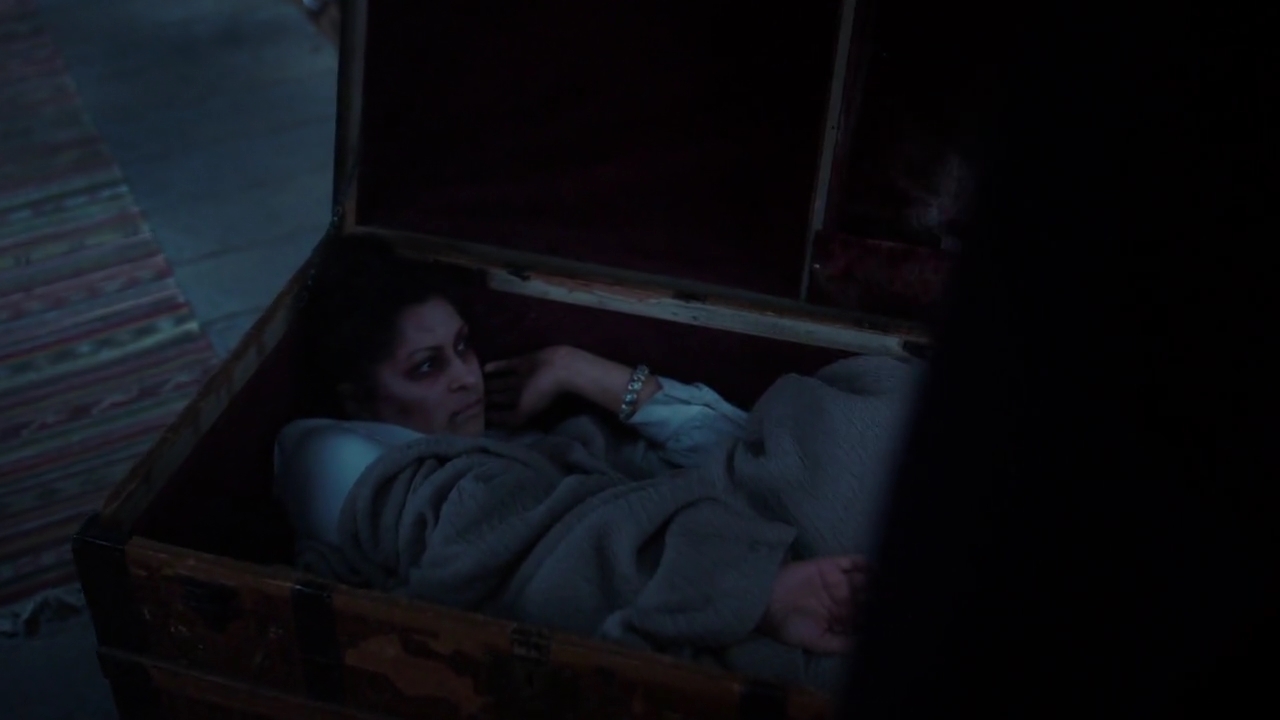 Charmed-Online-dot-nl_Charmed-1x16MementoMori00927.jpg