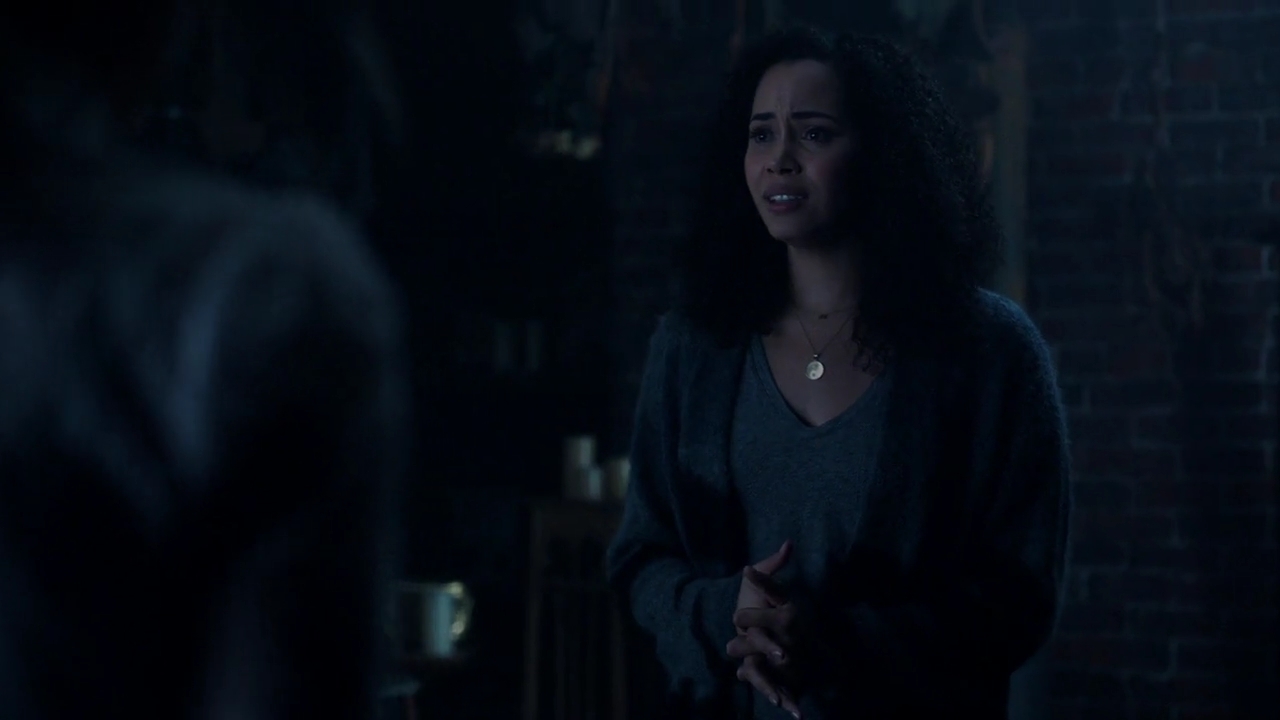 Charmed-Online-dot-nl_Charmed-1x16MementoMori00981.jpg
