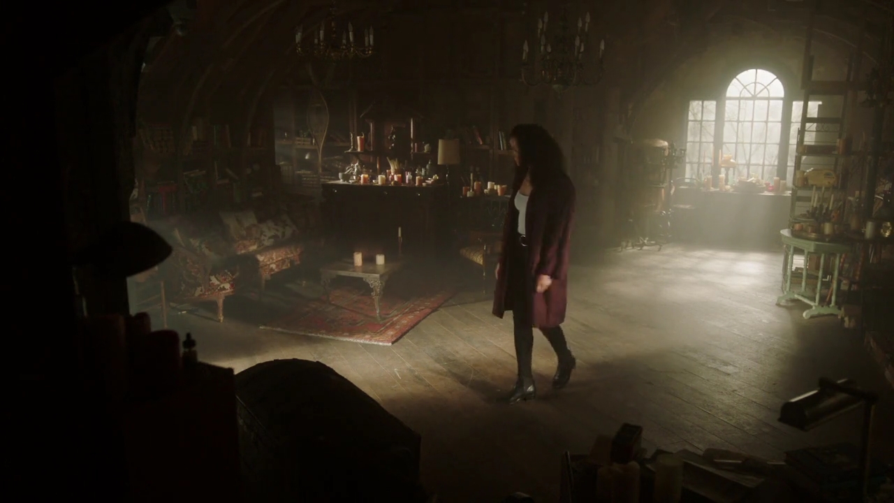 Charmed-Online-dot-nl_Charmed-1x16MementoMori01336.jpg
