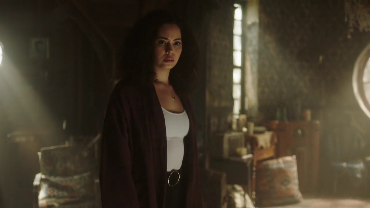 Charmed-Online-dot-nl_Charmed-1x16MementoMori01353.jpg