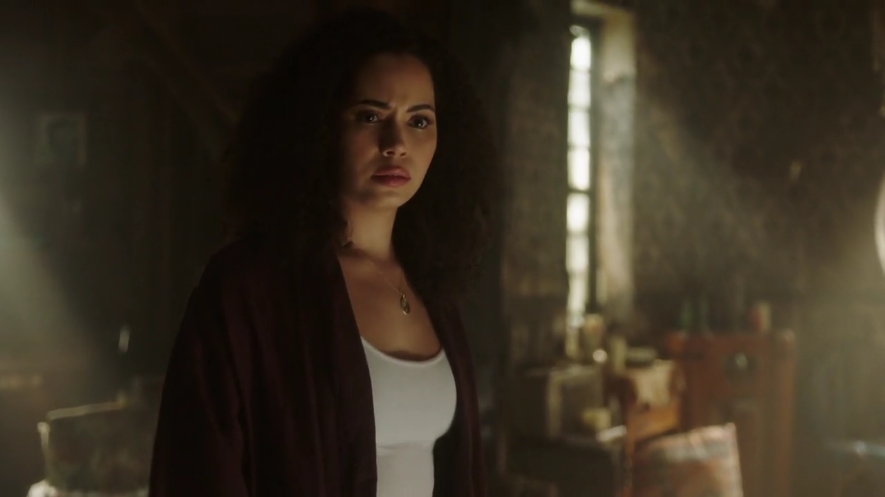 Charmed-Online-dot-nl_Charmed-1x16MementoMori01354.jpg