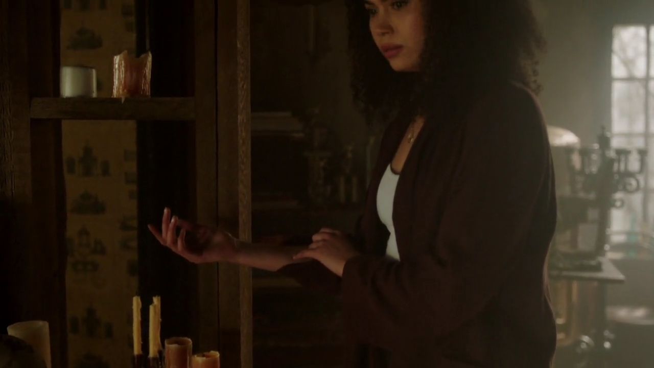 Charmed-Online-dot-nl_Charmed-1x16MementoMori01375.jpg