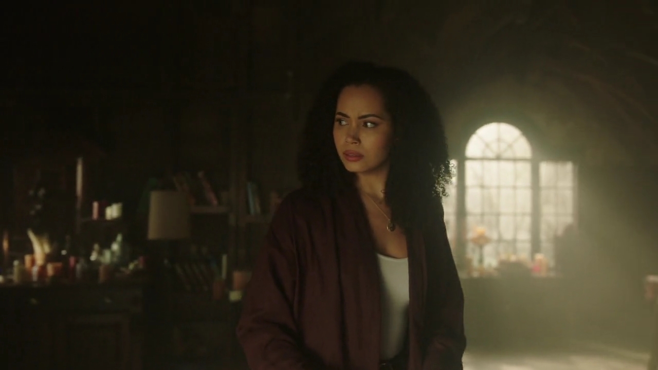 Charmed-Online-dot-nl_Charmed-1x16MementoMori01401.jpg