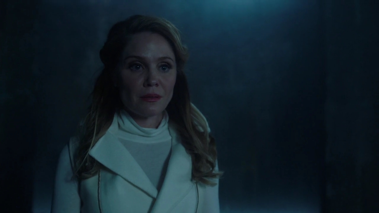 Charmed-Online-dot-nl_Charmed-1x16MementoMori01664.jpg