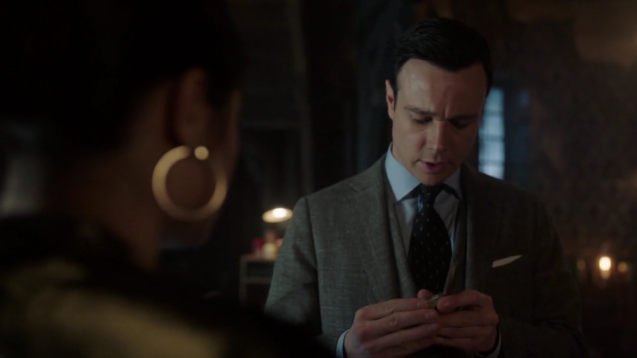 Charmed-Online-dot-nl_Charmed-1x16MementoMori01705.jpg