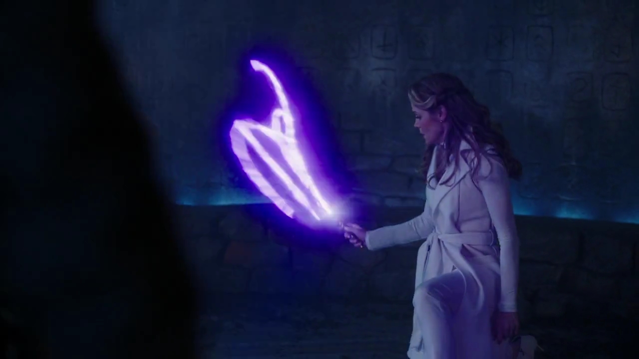 Charmed-Online-dot-nl_Charmed-1x16MementoMori01741.jpg