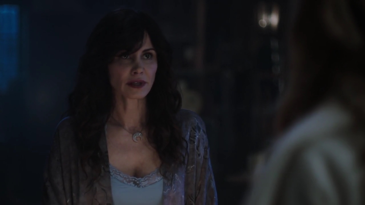 Charmed-Online-dot-nl_Charmed-1x16MementoMori01911.jpg