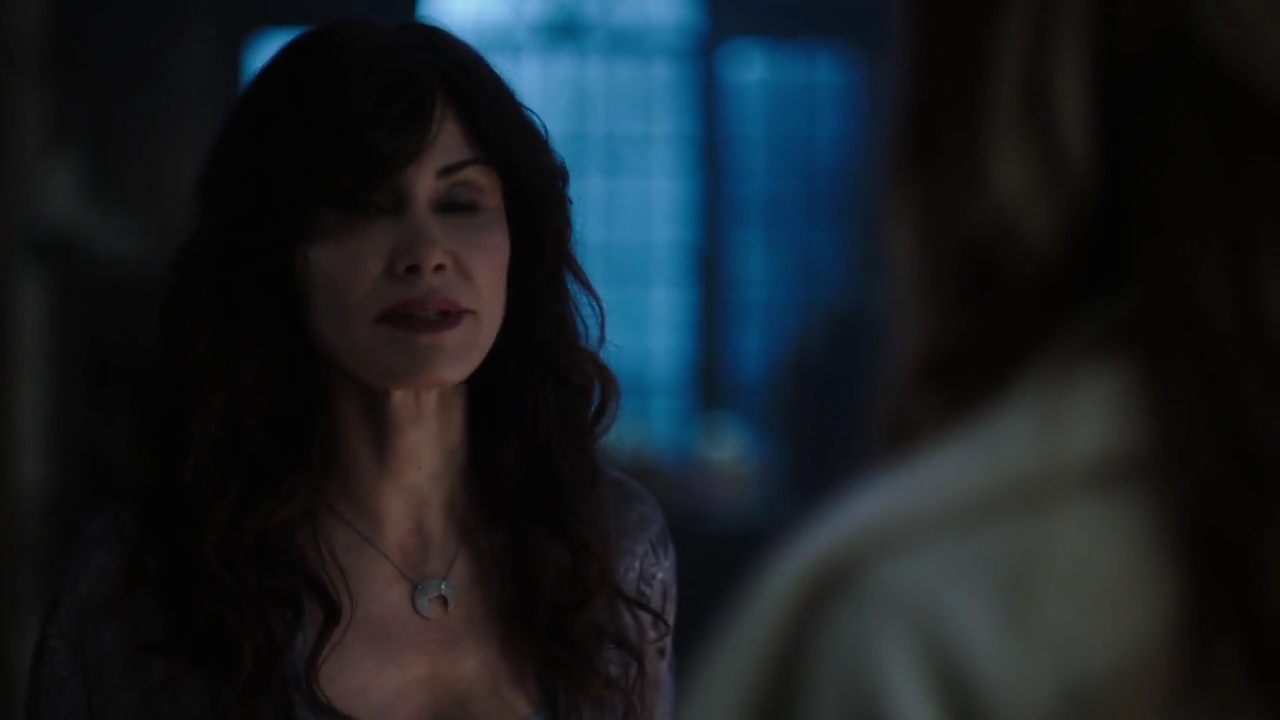 Charmed-Online-dot-nl_Charmed-1x16MementoMori01949.jpg