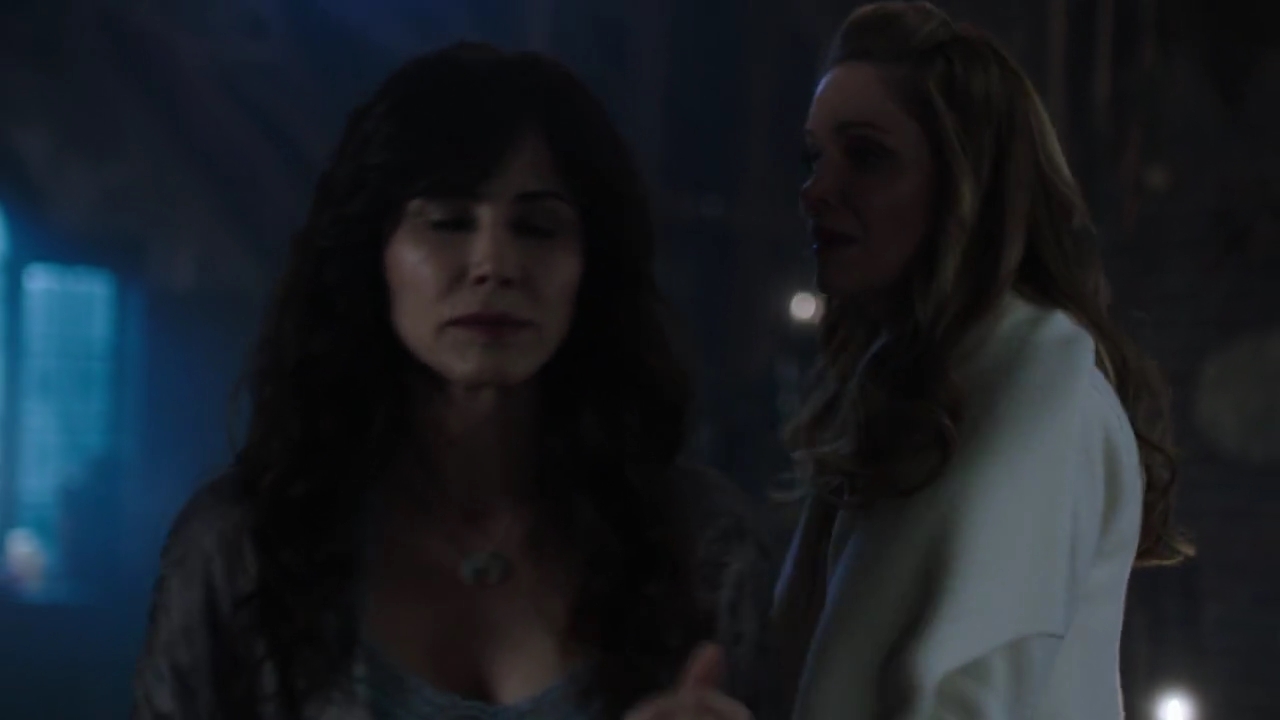Charmed-Online-dot-nl_Charmed-1x16MementoMori01973.jpg