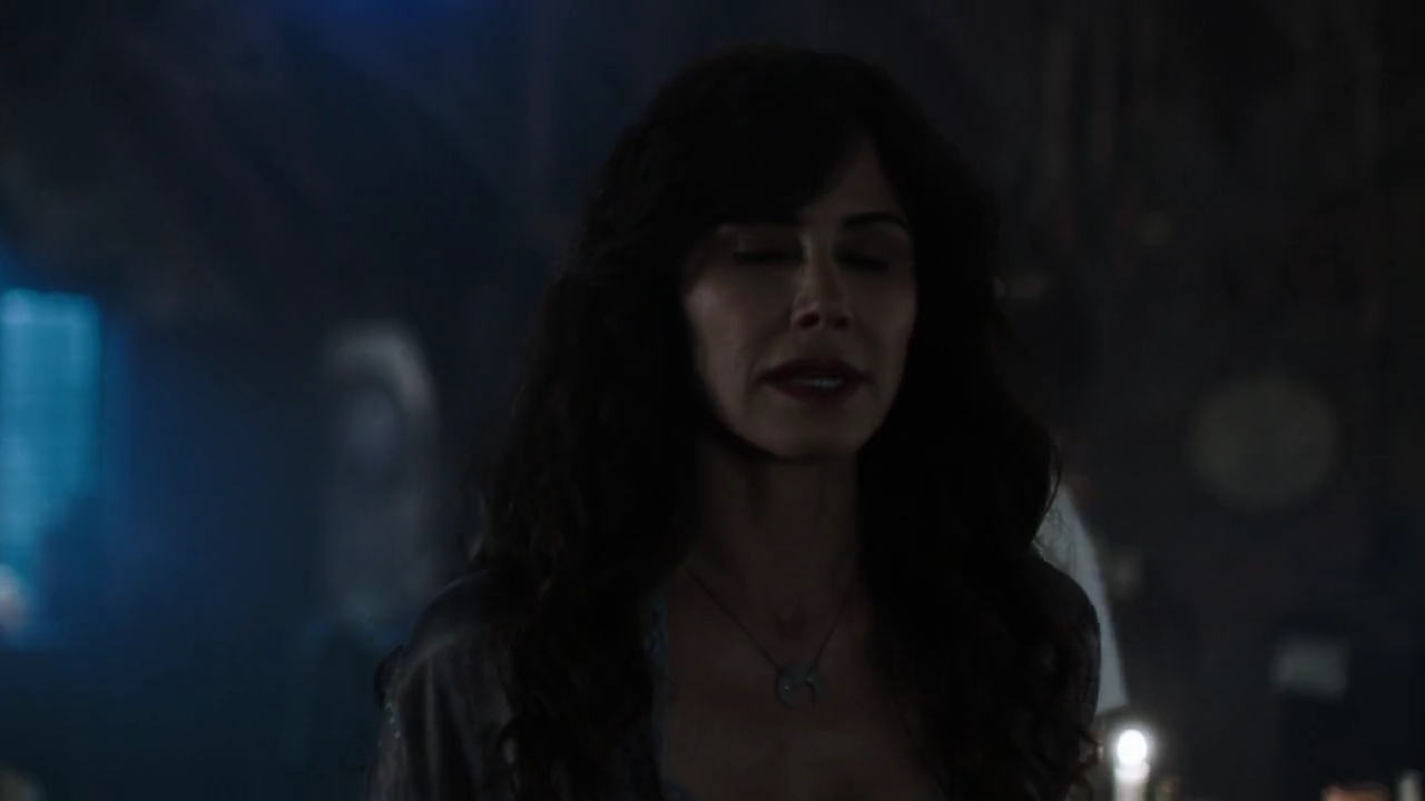 Charmed-Online-dot-nl_Charmed-1x16MementoMori01974.jpg