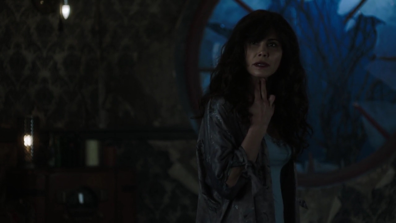 Charmed-Online-dot-nl_Charmed-1x16MementoMori01988.jpg