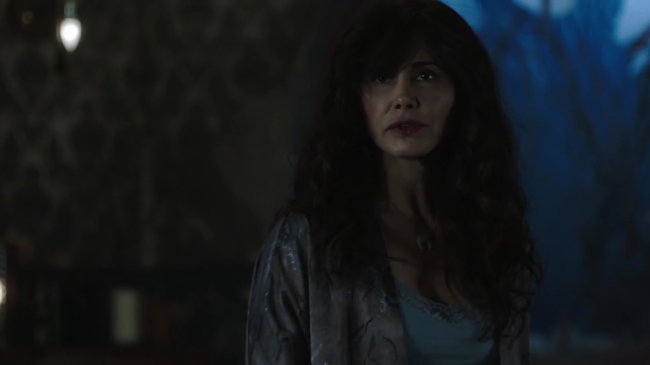 Charmed-Online-dot-nl_Charmed-1x16MementoMori02001.jpg
