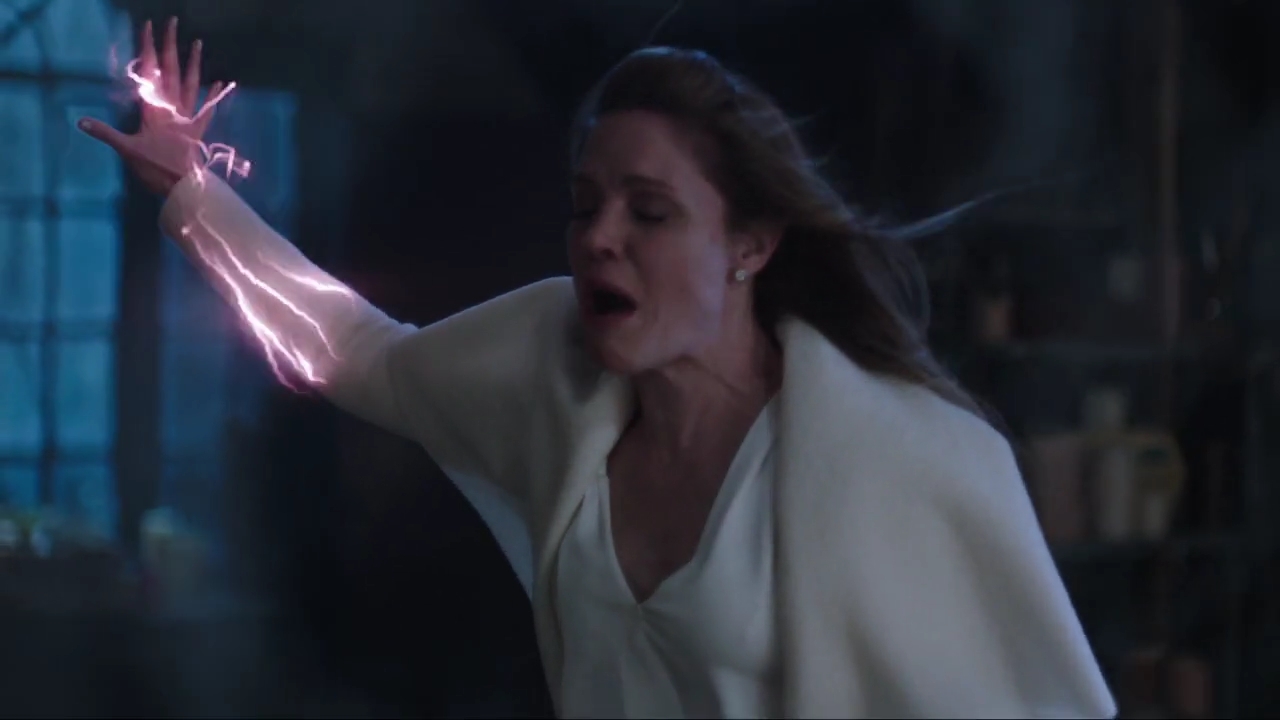 Charmed-Online-dot-nl_Charmed-1x16MementoMori02006.jpg