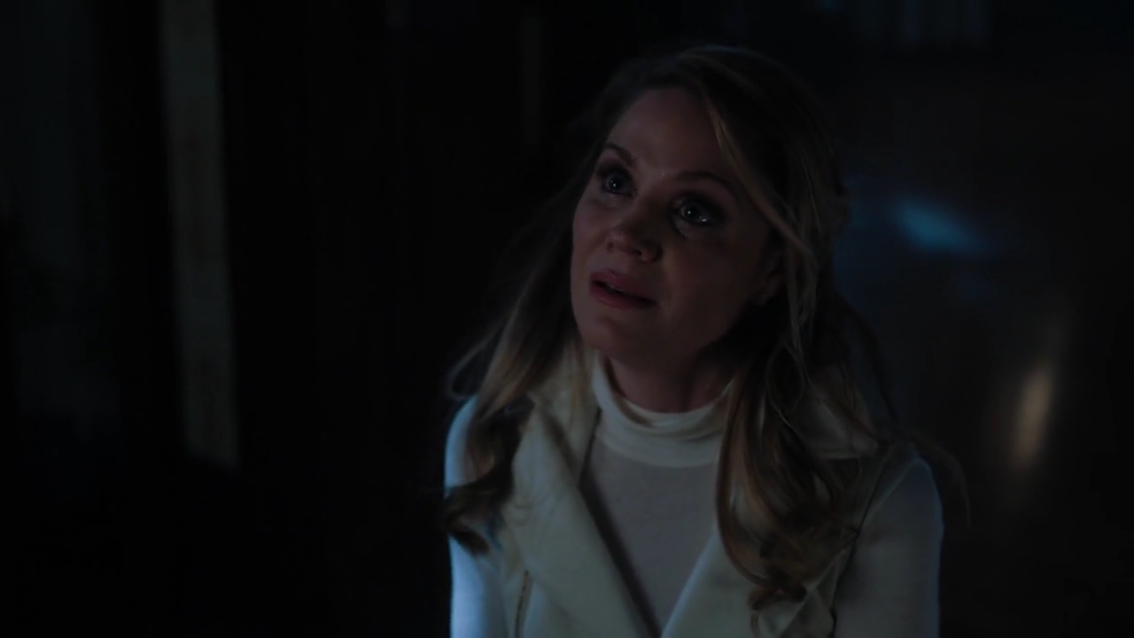Charmed-Online-dot-nl_Charmed-1x16MementoMori02093.jpg