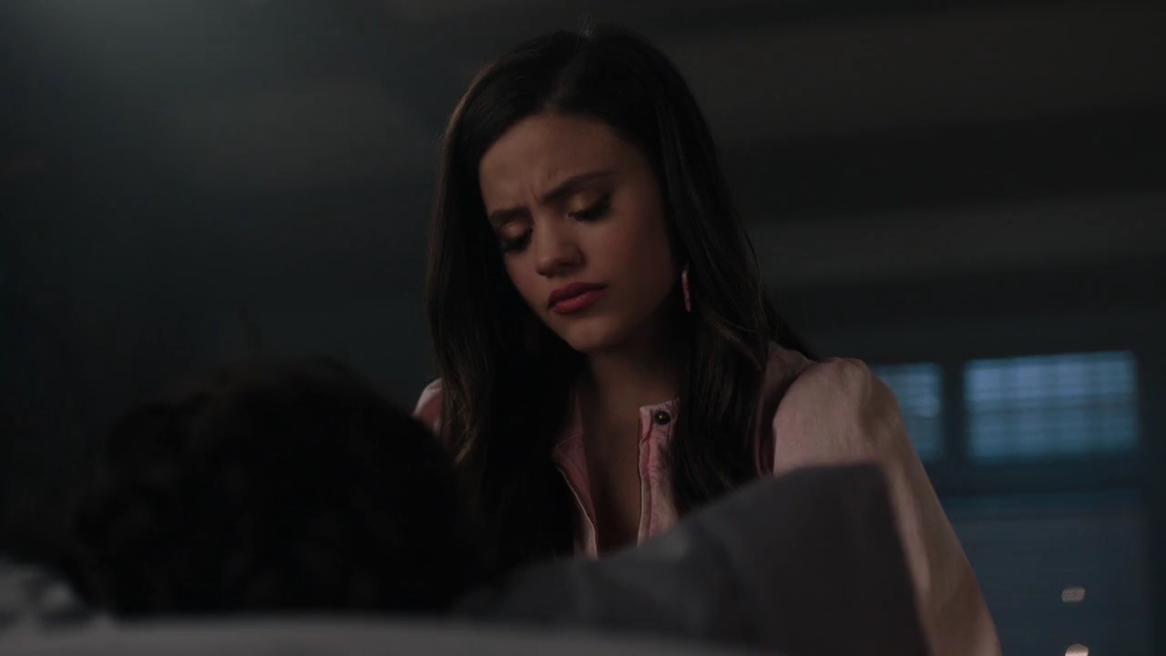 Charmed-Online-dot-nl_Charmed-1x16MementoMori02228.jpg