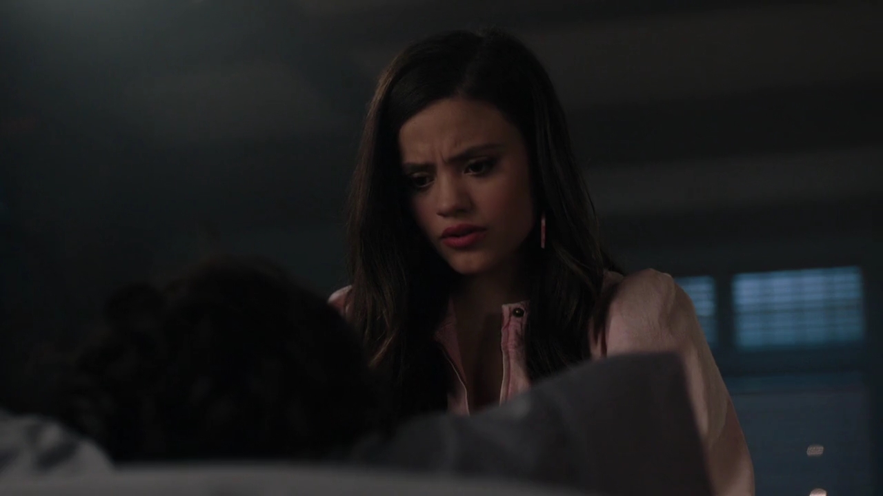 Charmed-Online-dot-nl_Charmed-1x16MementoMori02237.jpg
