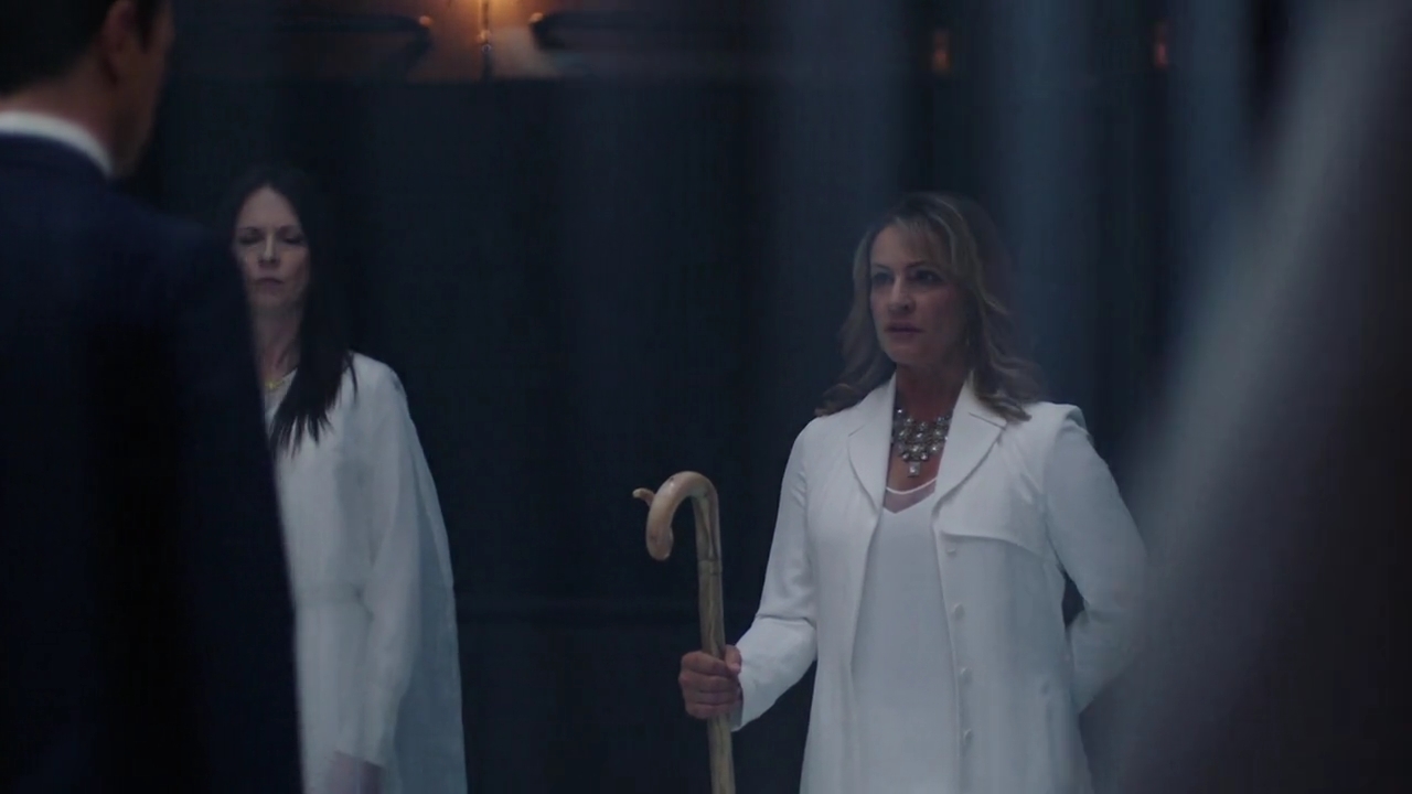 Charmed-Online-dot-nl_Charmed-1x17Surrender00091.jpg