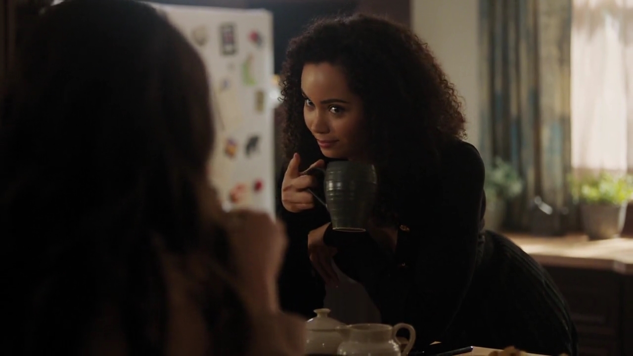 Charmed-Online-dot-nl_Charmed-1x17Surrender00257.jpg