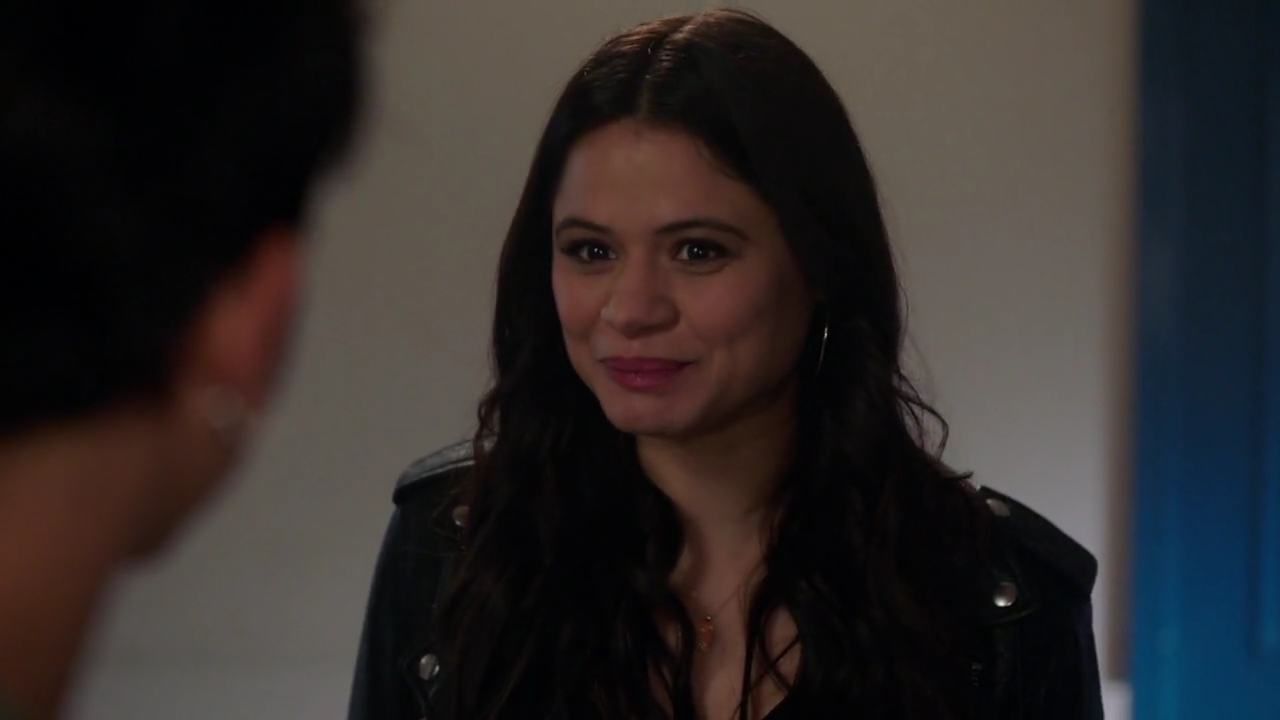 Charmed-Online-dot-nl_Charmed-1x17Surrender00270.jpg
