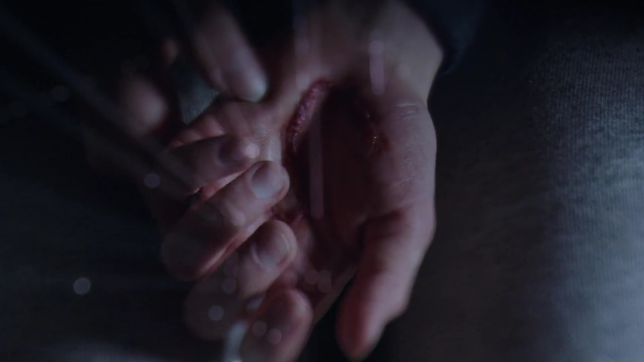 Charmed-Online-dot-nl_Charmed-1x17Surrender00295.jpg