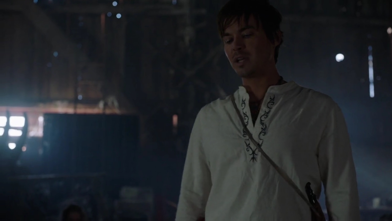 Charmed-Online-dot-nl_Charmed-1x17Surrender00441.jpg