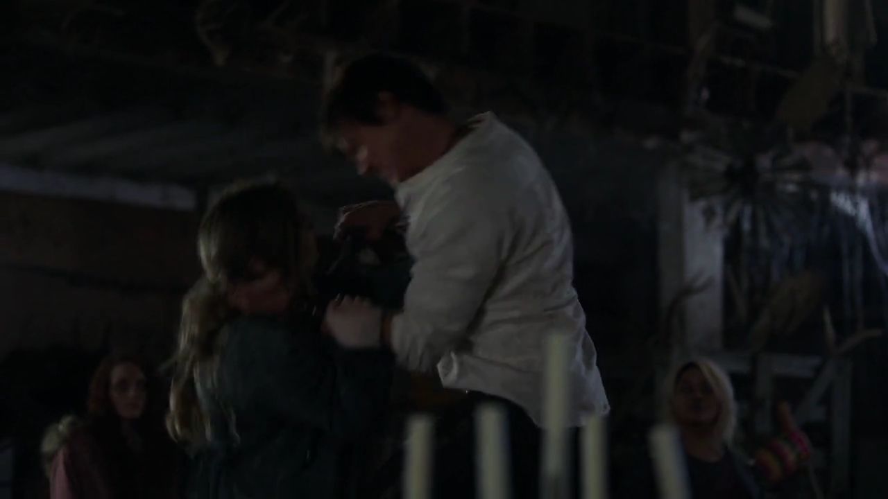Charmed-Online-dot-nl_Charmed-1x17Surrender00463.jpg