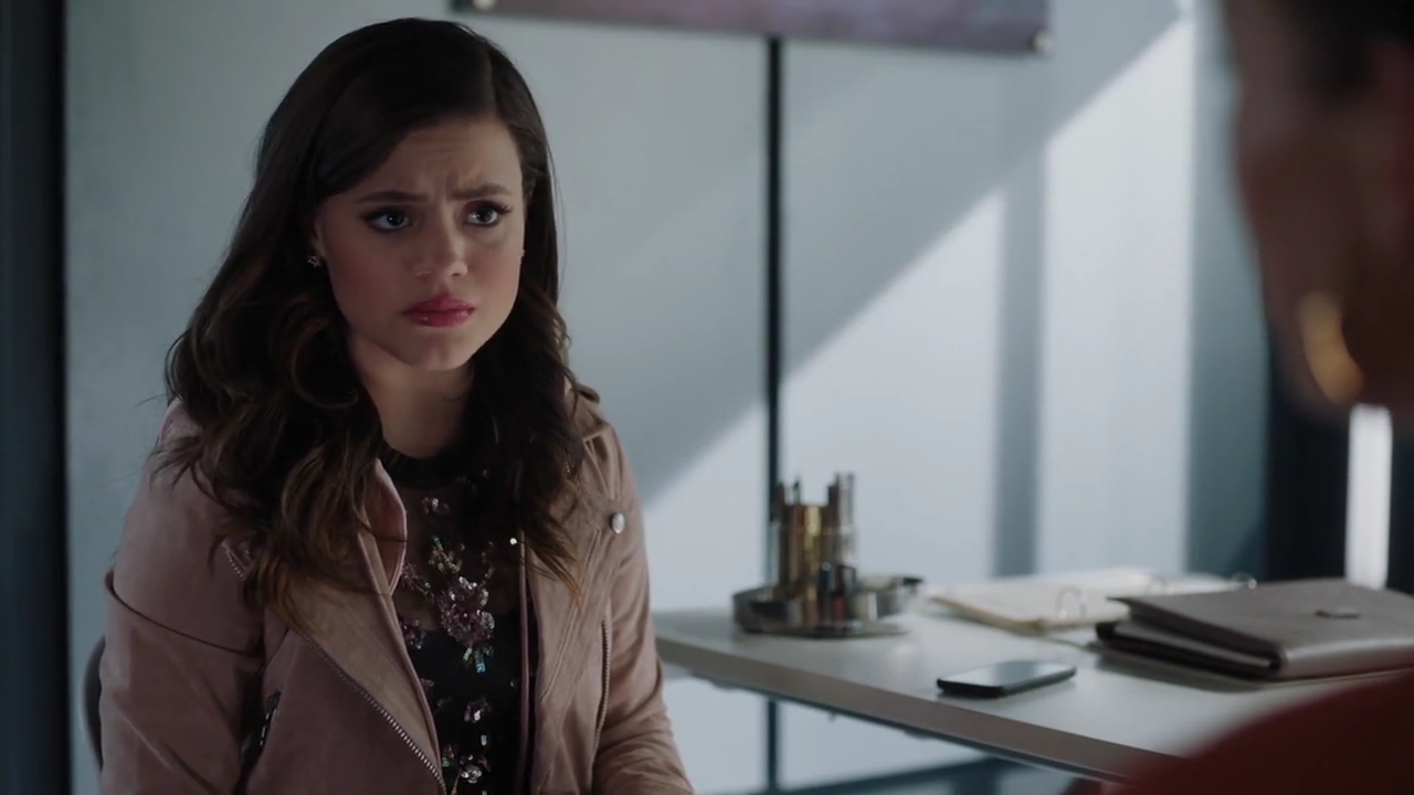 Charmed-Online-dot-nl_Charmed-1x17Surrender00578.jpg